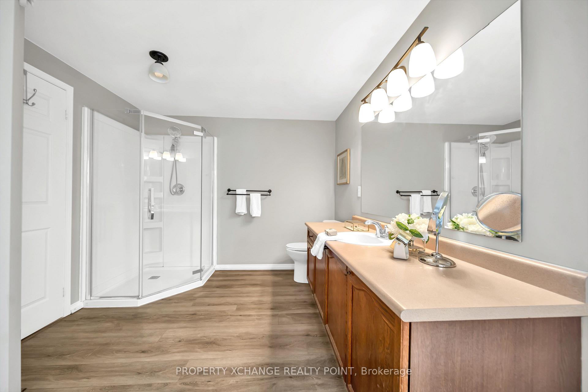 Photo 28 of 1213 Corsica Avenue, Oshawa, Eastdale — HOMEH