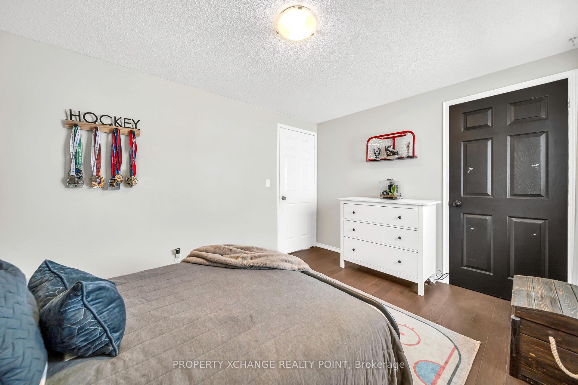 Photo 32 of 1213 Corsica Avenue, Oshawa, Eastdale — HOMEH