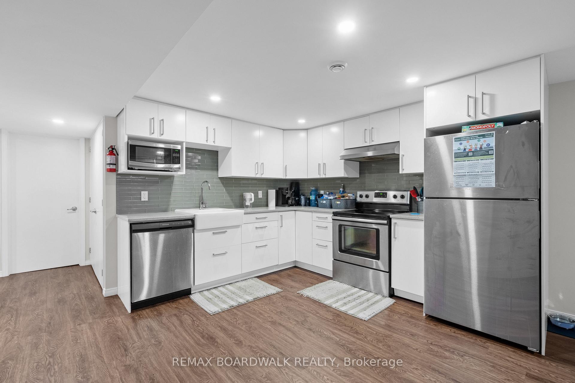 Photo 3 of Unit B, 1318 Highgate Road, Ottawa, Parkway Park — HOMEH
