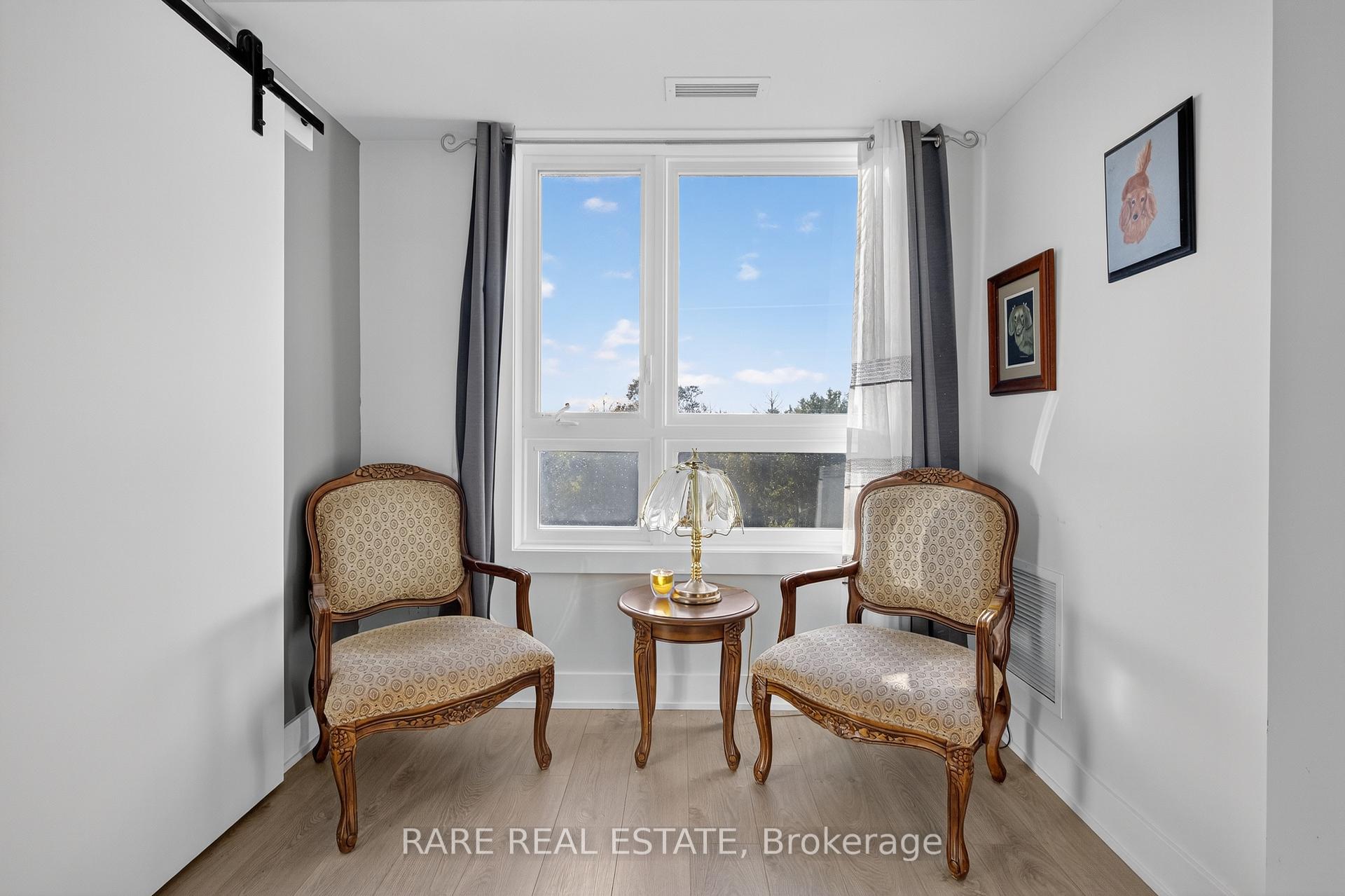 Photo 16 of Unit 402, 5 Chef Lane, Barrie, Rural Barrie Southeast — HOMEH