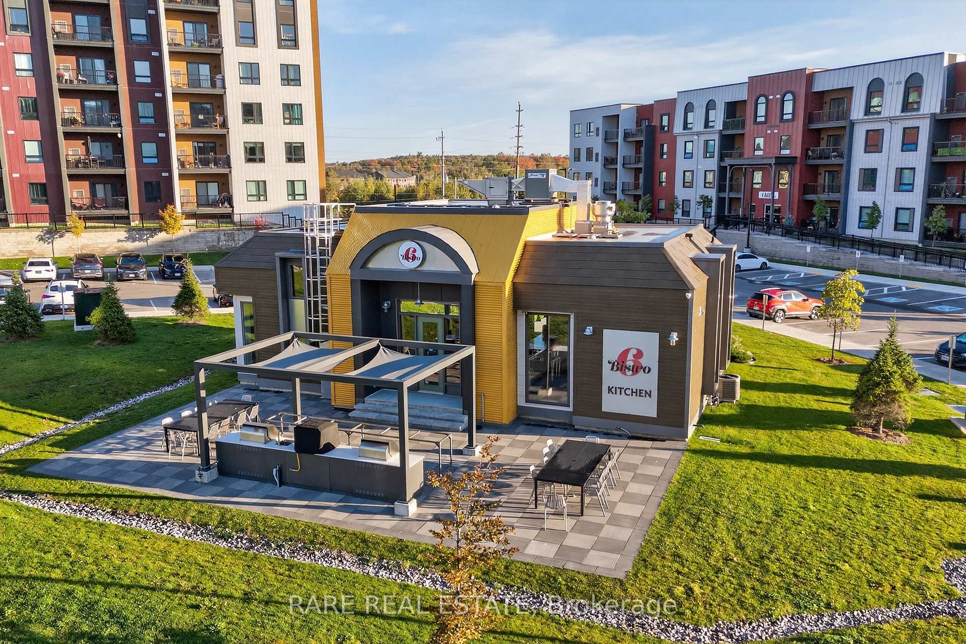 Photo 48 of Unit 402, 5 Chef Lane, Barrie, Rural Barrie Southeast — HOMEH