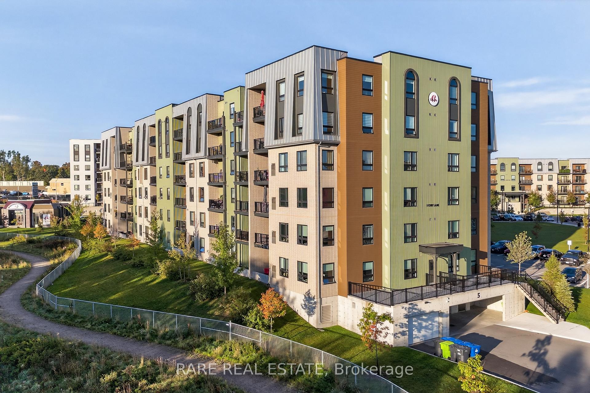 Photo 22 of Unit 402, 5 Chef Lane, Barrie, Rural Barrie Southeast — HOMEH