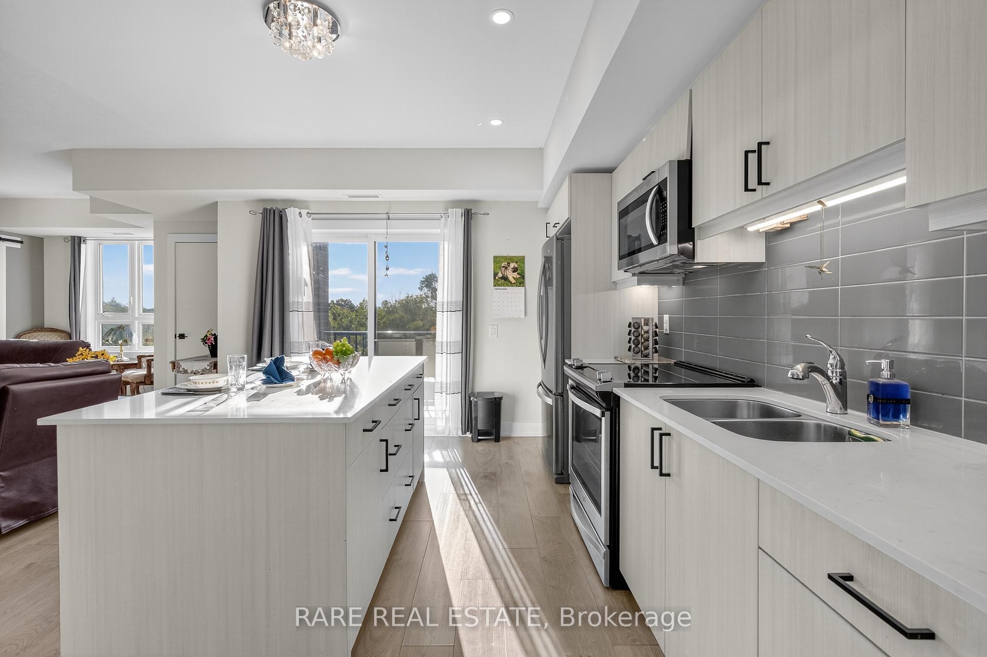 Photo 31 of Unit 402, 5 Chef Lane, Barrie, Rural Barrie Southeast — HOMEH