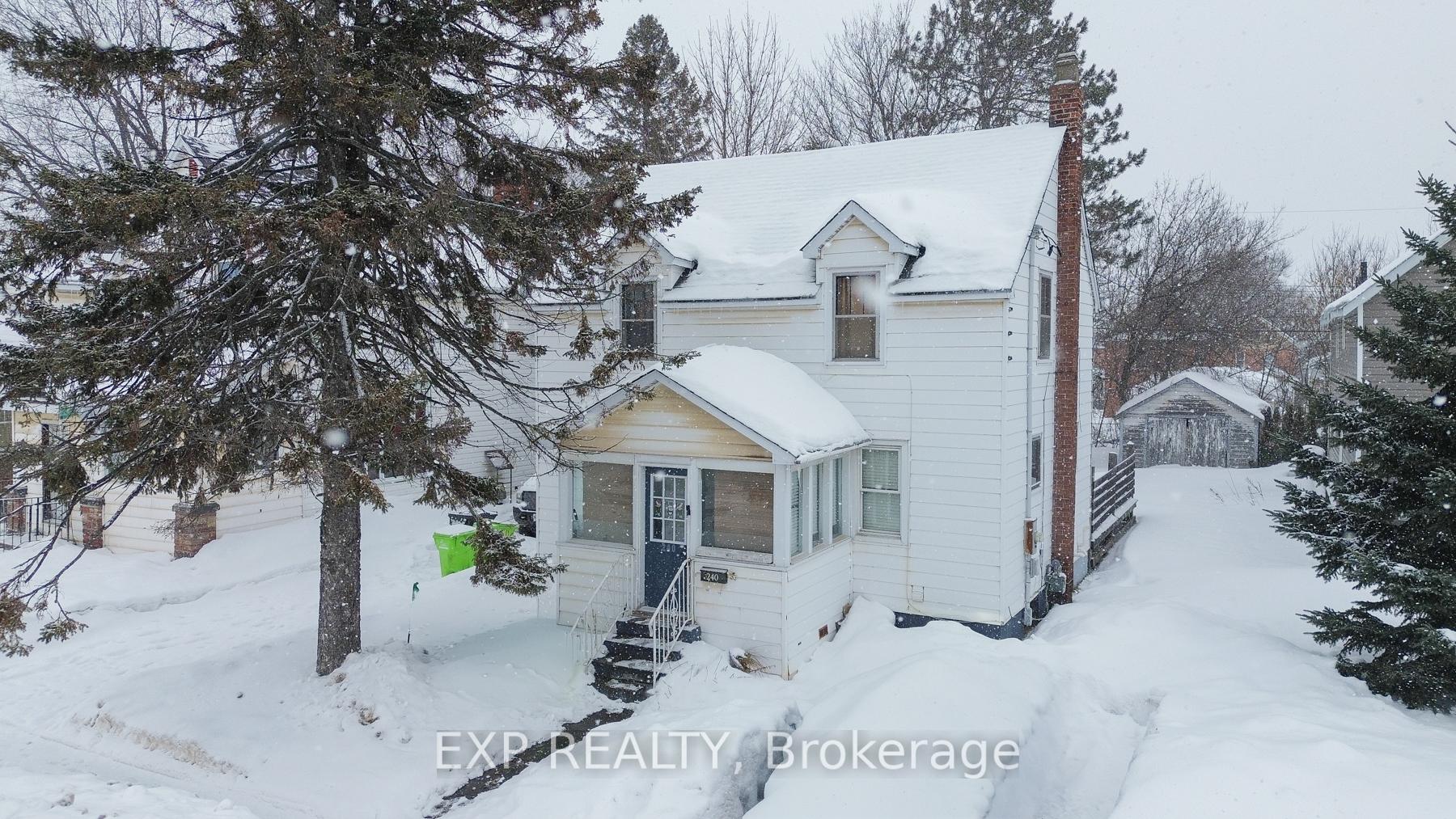 Photo 4 of 240 Huron Street, Sault Ste Marie, Ward 2 — HOMEH