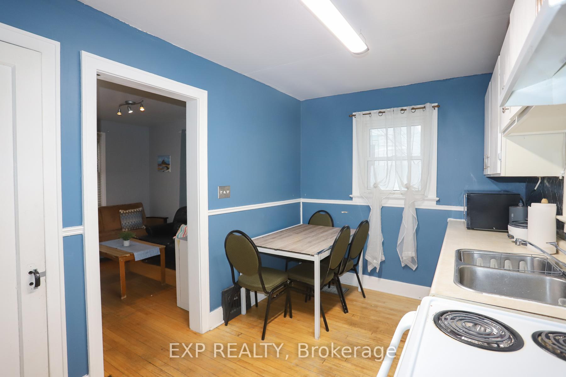 Photo 5 of 240 Huron Street, Sault Ste Marie, Ward 2 — HOMEH