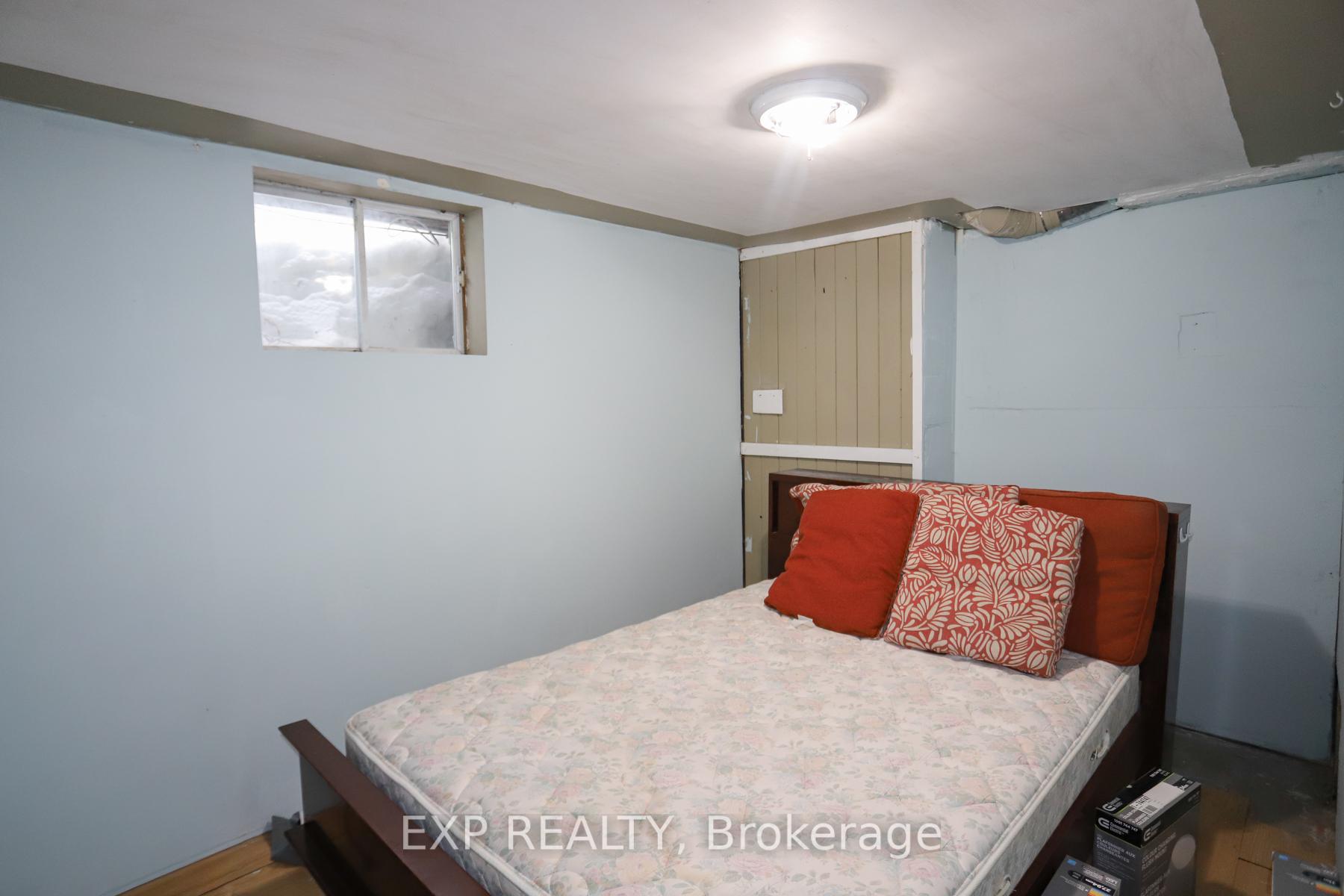 Photo 20 of 240 Huron Street, Sault Ste Marie, Ward 2 — HOMEH