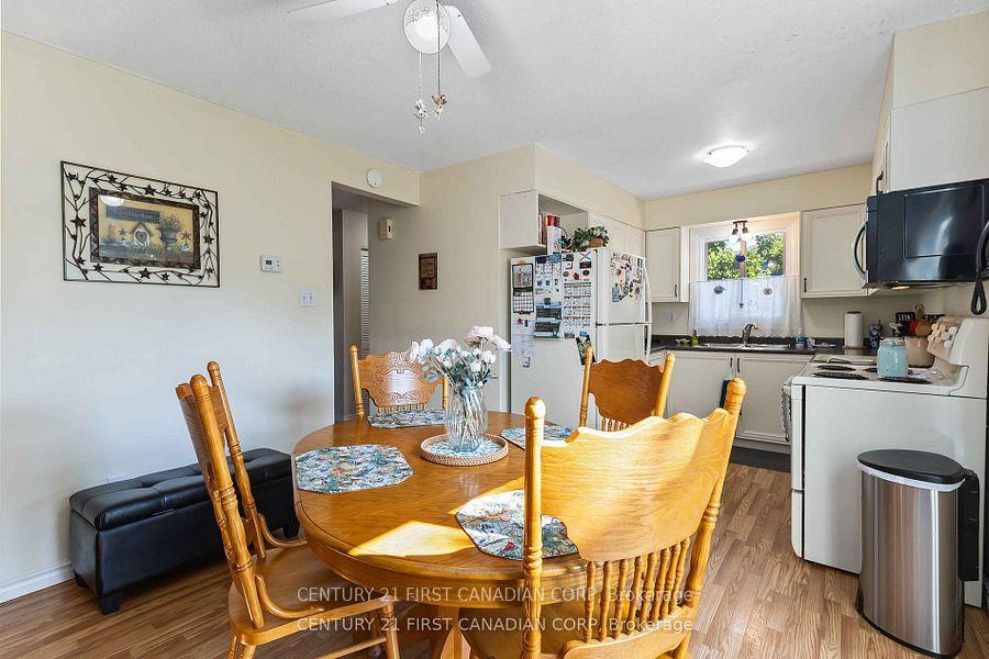 Photo 9 of 71 Golfdale Crescent, London, South Q — HOMEH