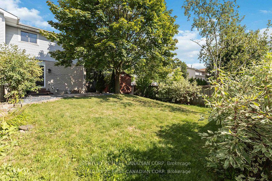 Photo 28 of 71 Golfdale Crescent, London, South Q — HOMEH