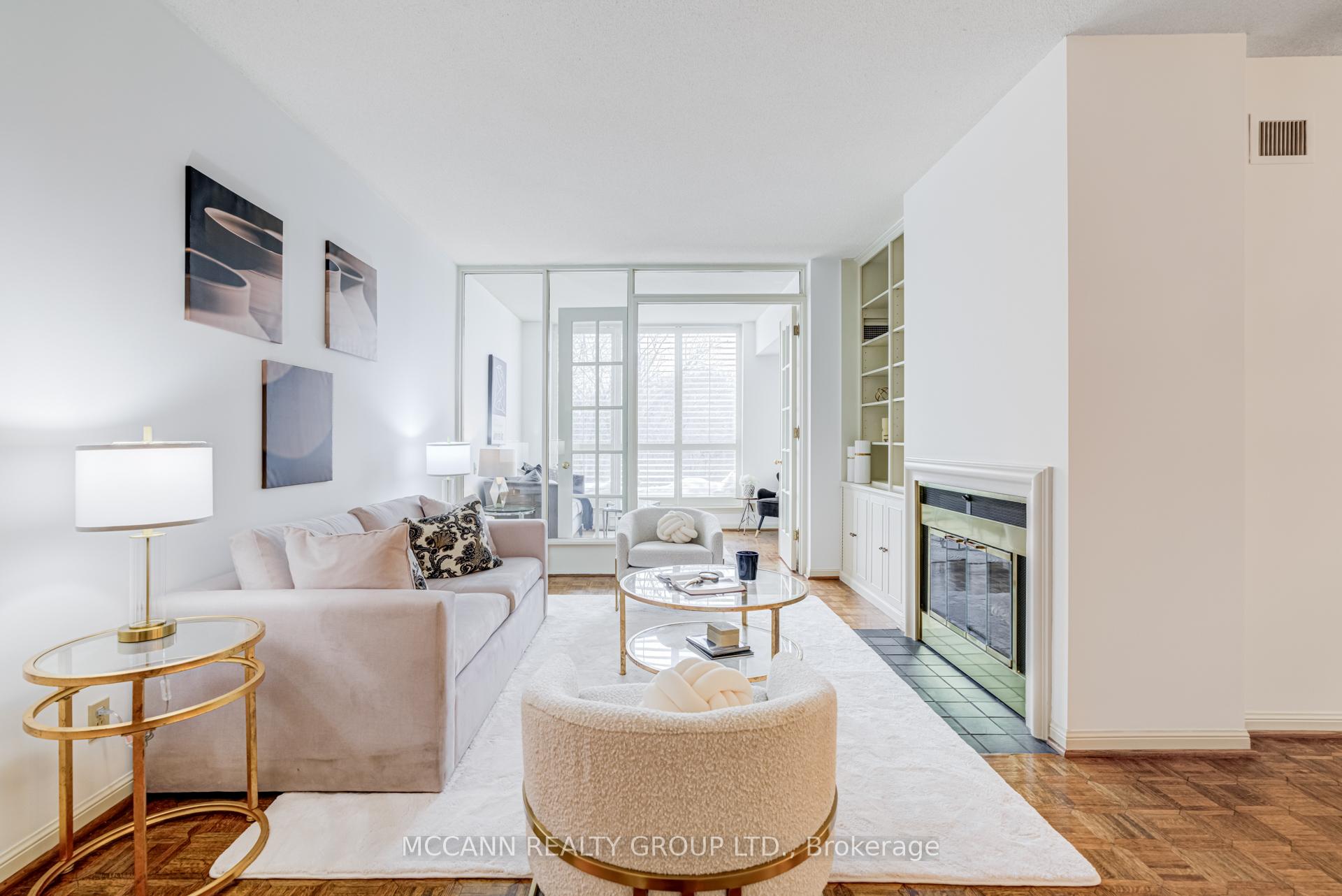 Photo 8 of Unit 901, 2900 Yonge Street, Toronto, Lawrence Park South — HOMEH