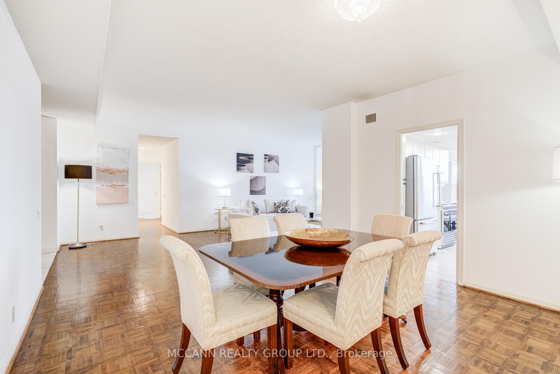 Photo 15 of Unit 901, 2900 Yonge Street, Toronto, Lawrence Park South — HOMEH