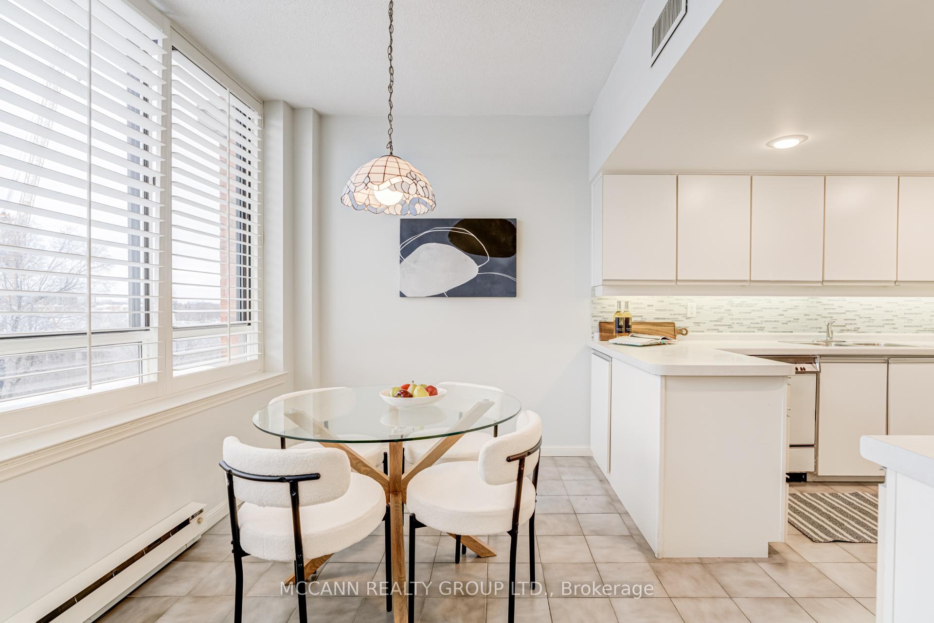 Photo 21 of Unit 901, 2900 Yonge Street, Toronto, Lawrence Park South — HOMEH