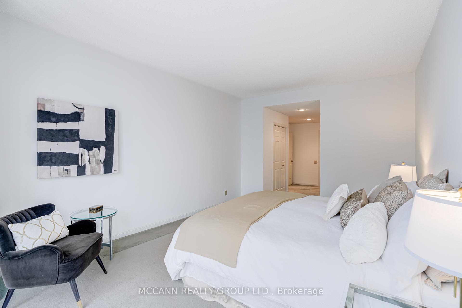 Photo 29 of Unit 901, 2900 Yonge Street, Toronto, Lawrence Park South — HOMEH
