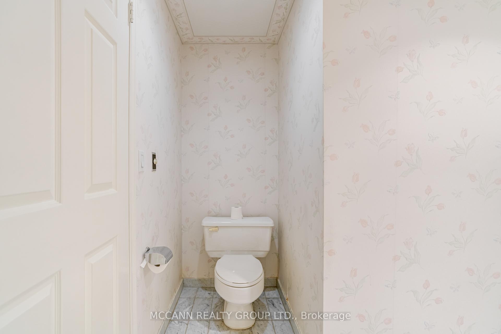 Photo 32 of Unit 901, 2900 Yonge Street, Toronto, Lawrence Park South — HOMEH