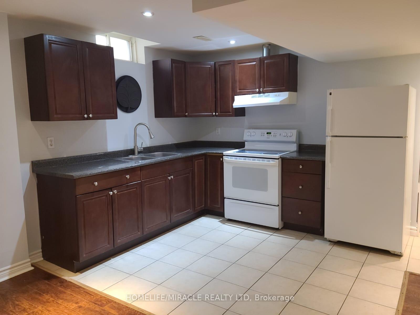 Photo 7 of 11 Heathbrook Avenue, Brampton, Bram East — HOMEH