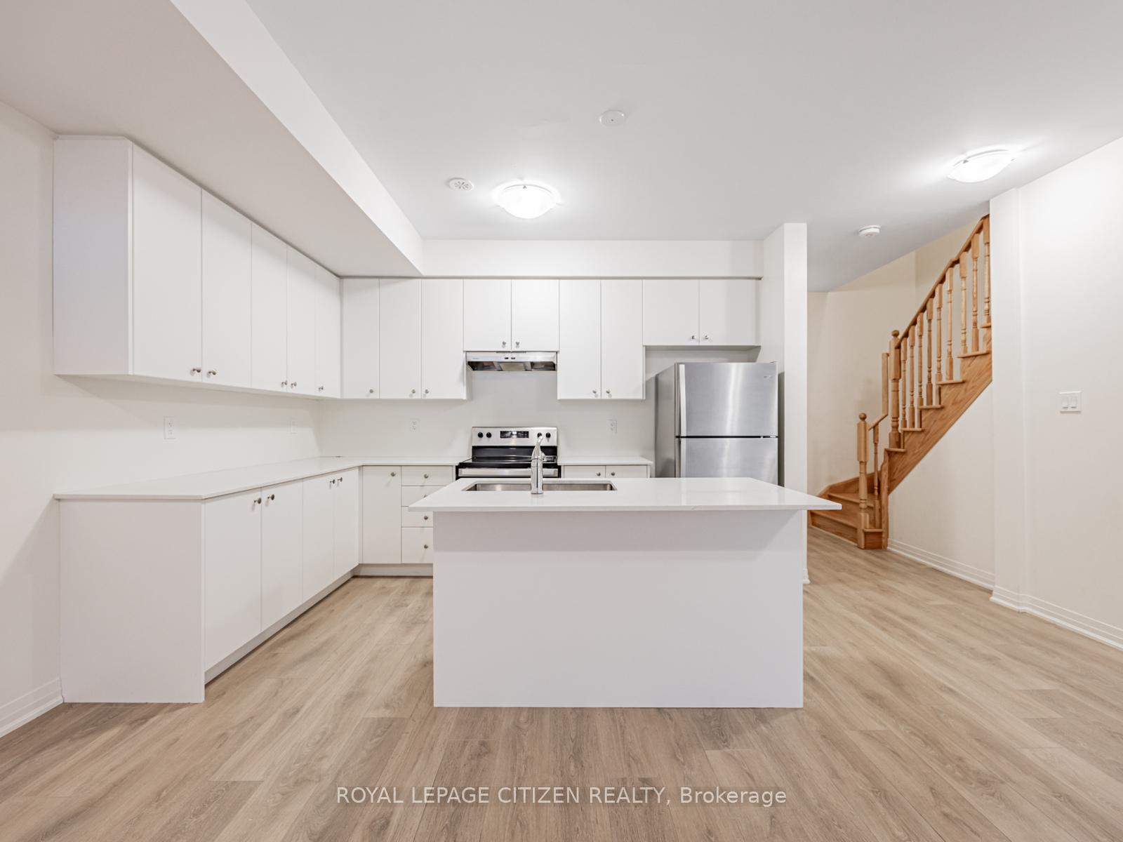 Photo 9 of 32 Emmas Way, Whitby, Taunton North — HOMEH