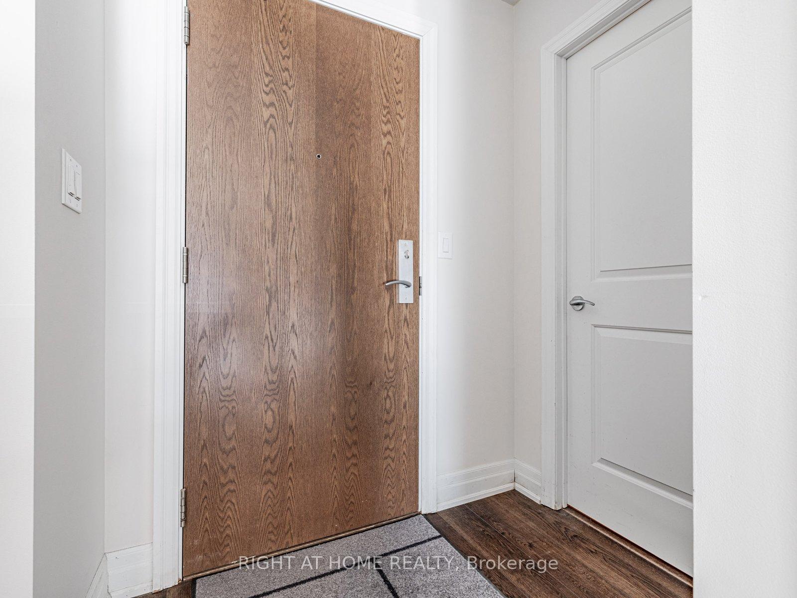 Photo 2 of Unit 314, 111 civic square Gate, Aurora, Bayview Wellington — HOMEH
