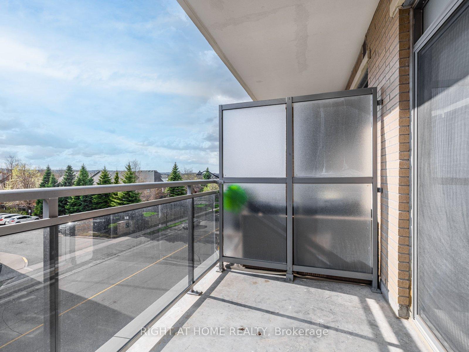 Photo 19 of Unit 314, 111 civic square Gate, Aurora, Bayview Wellington — HOMEH