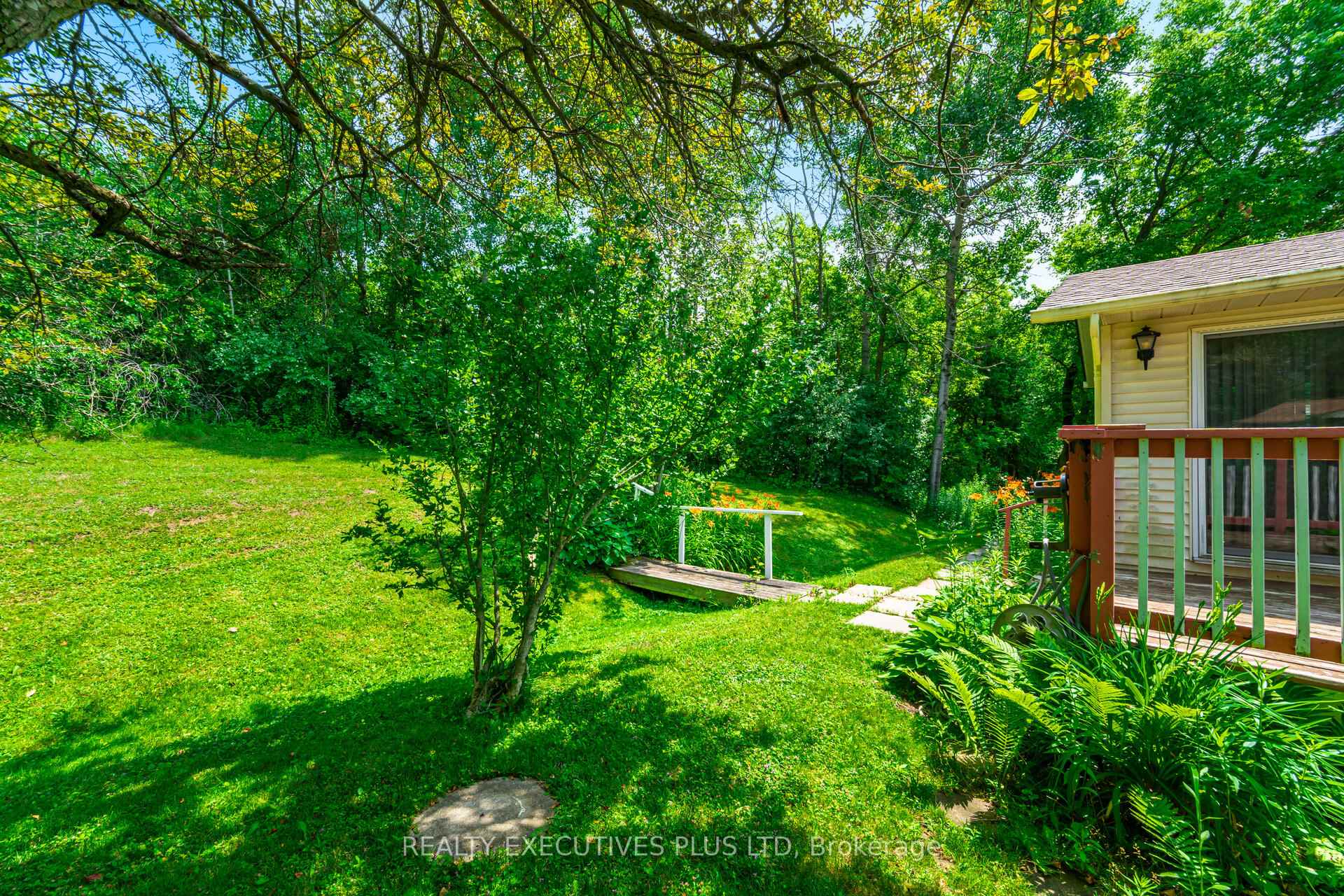 Photo 38 of 5 Pineview Court, New Tecumseth, Rural New Tecumseth — HOMEH