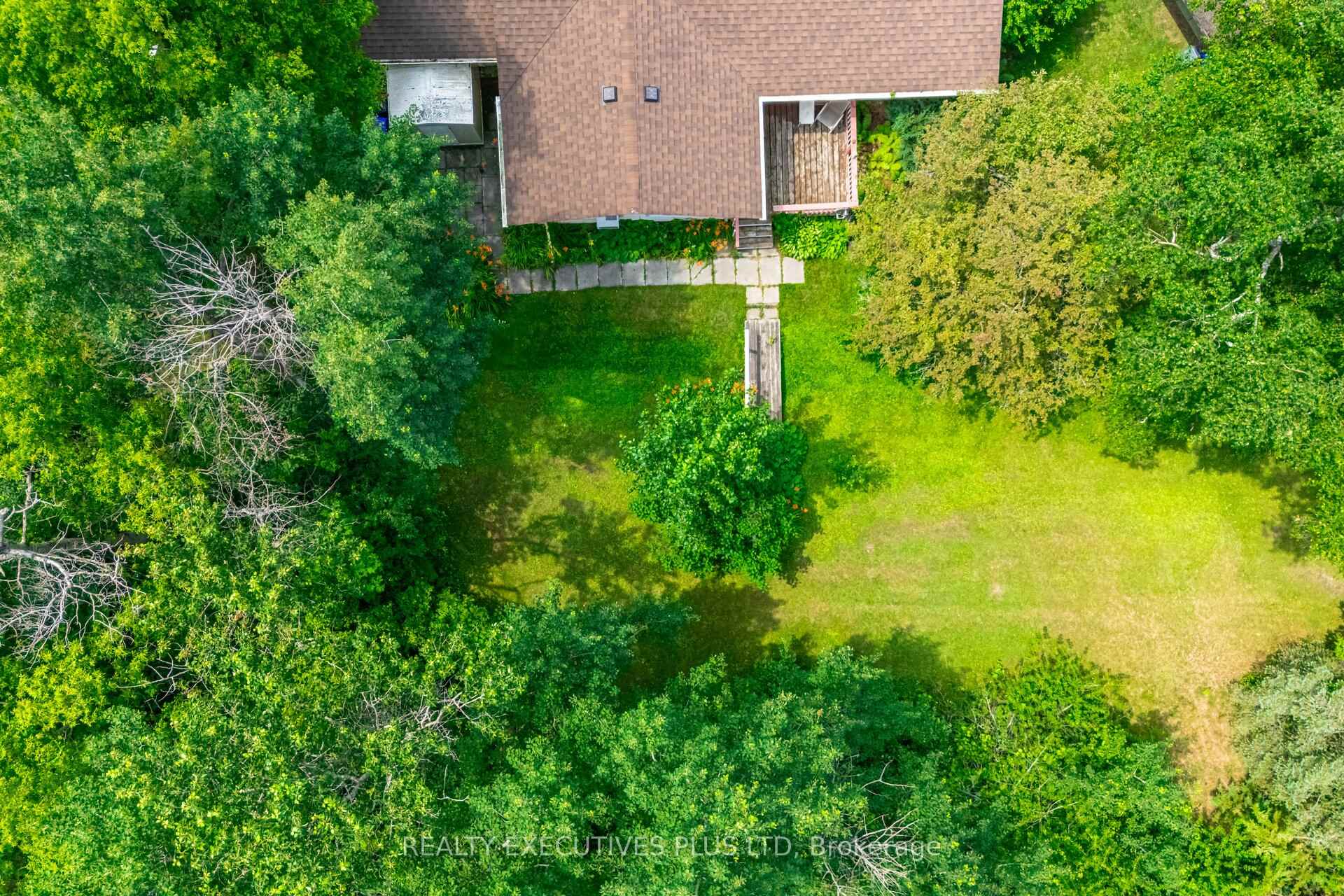 Photo 39 of 5 Pineview Court, New Tecumseth, Rural New Tecumseth — HOMEH