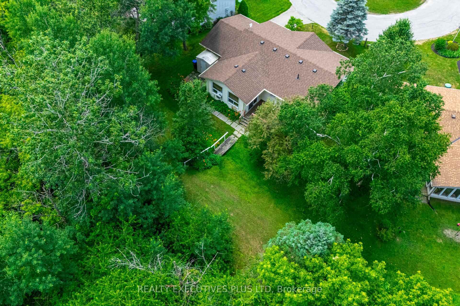 Photo 41 of 5 Pineview Court, New Tecumseth, Rural New Tecumseth — HOMEH