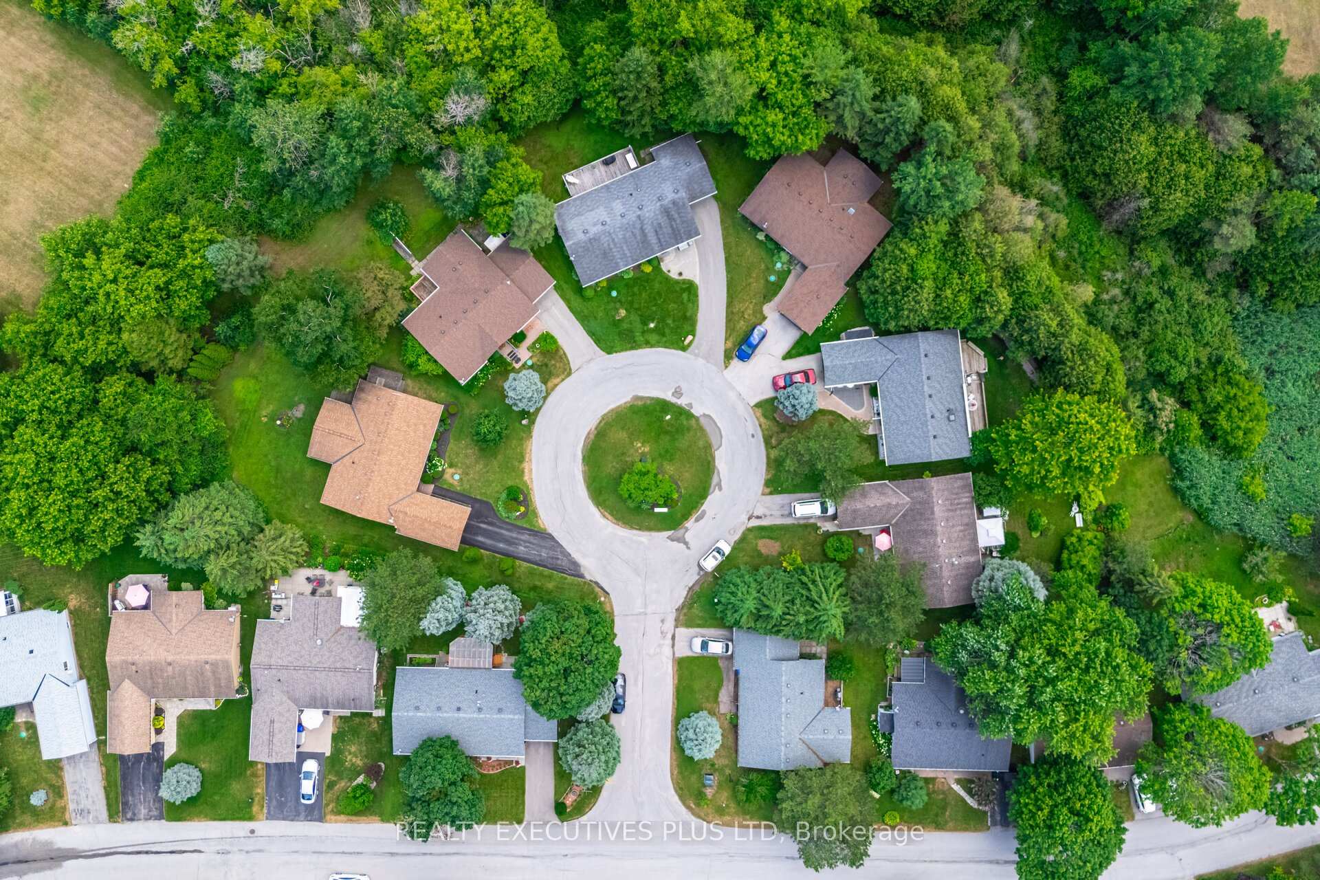 Photo 43 of 5 Pineview Court, New Tecumseth, Rural New Tecumseth — HOMEH