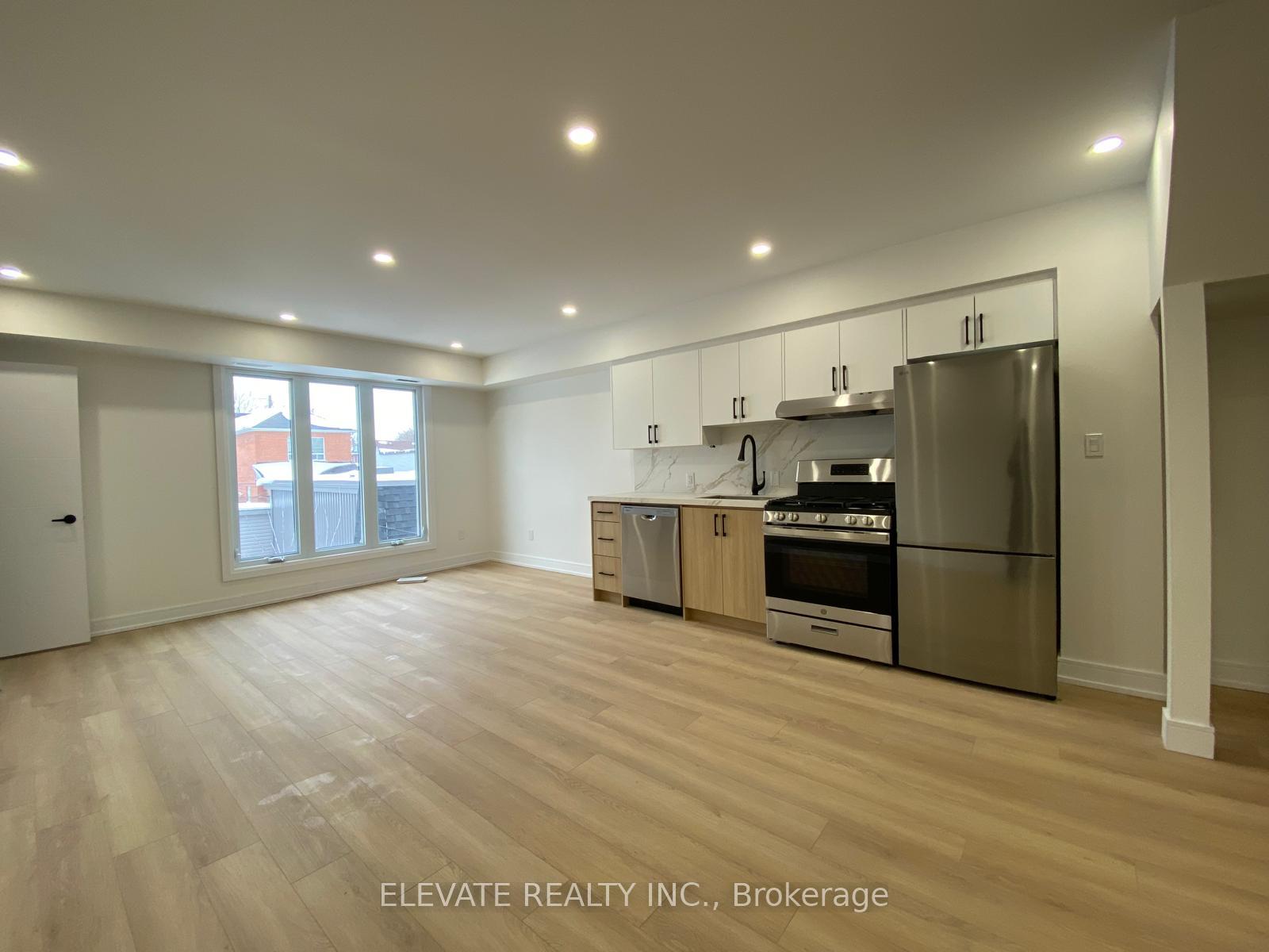 Photo 4 of Unit 3, 462 Northcliffe Boulevard, Toronto, Oakwood Village — HOMEH