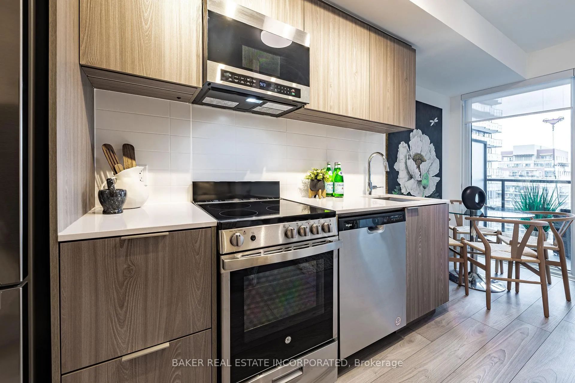 Photo 22 of Unit 3312, 223 Redpath Avenue, Toronto, Mount Pleasant West — HOMEH