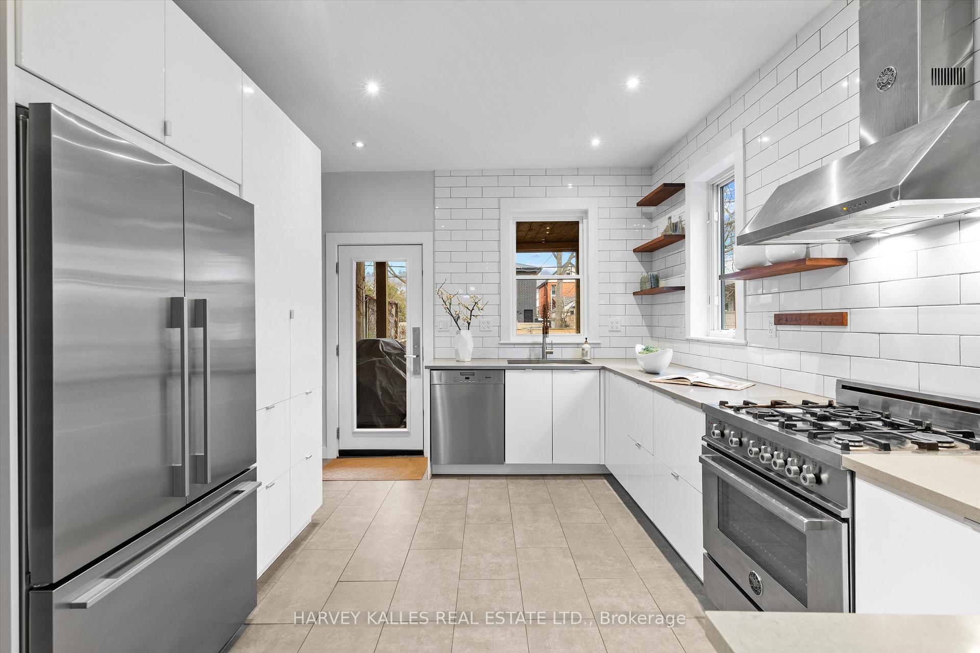 Photo 12 of 207 Stanley Avenue, Hamilton, Kirkendall — HOMEH