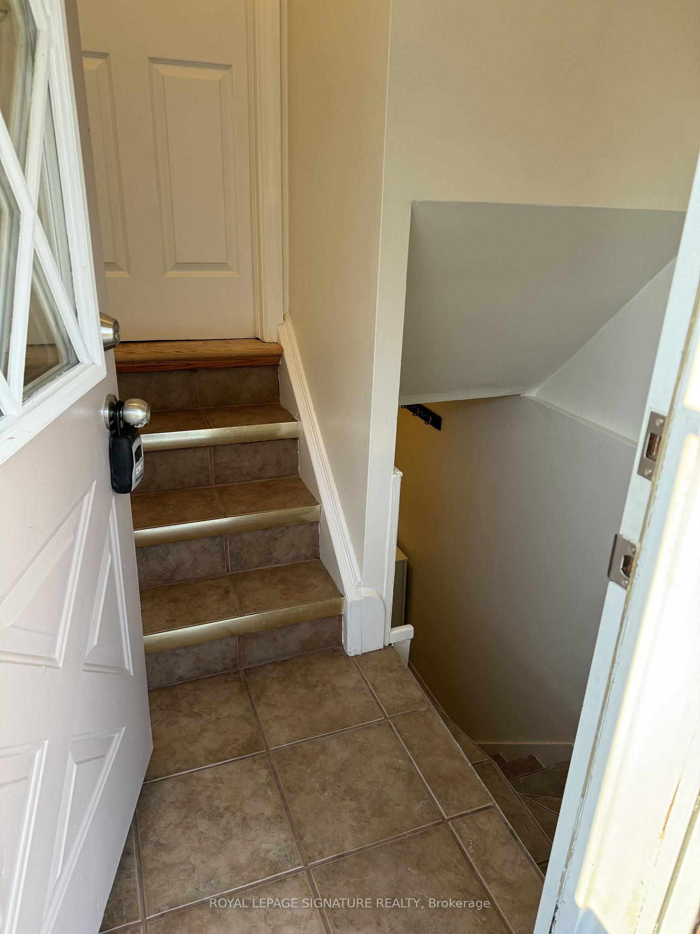 Photo 3 of Unit Bsmt, 352 Highland Avenue, Oshawa, Central — HOMEH