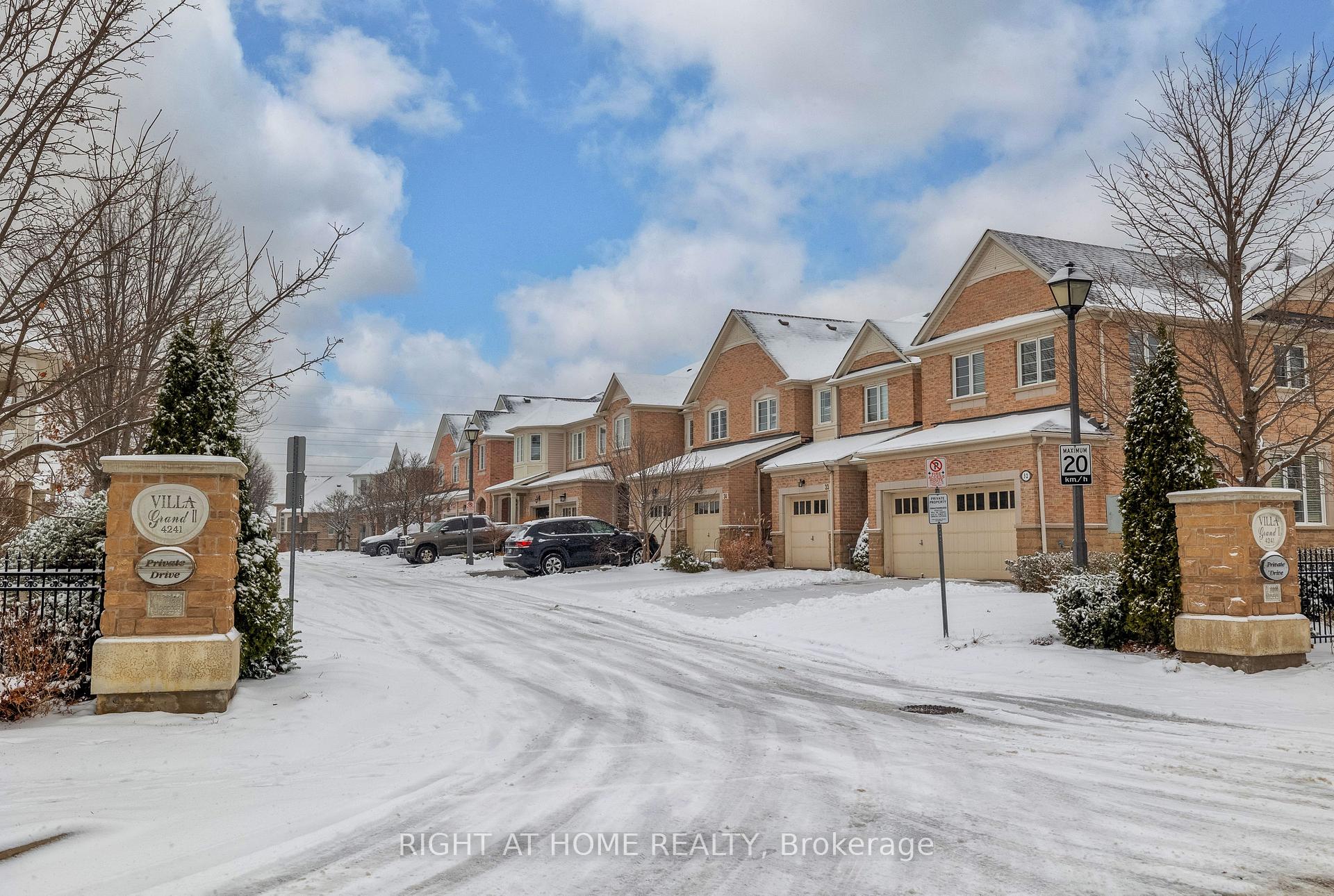 Photo 1 of Unit 35, 4241 Sarazen Drive, Burlington, Rose — HOMEH