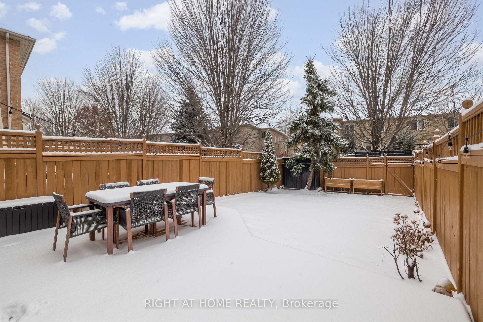 Photo 9 of Unit 35, 4241 Sarazen Drive, Burlington, Rose — HOMEH