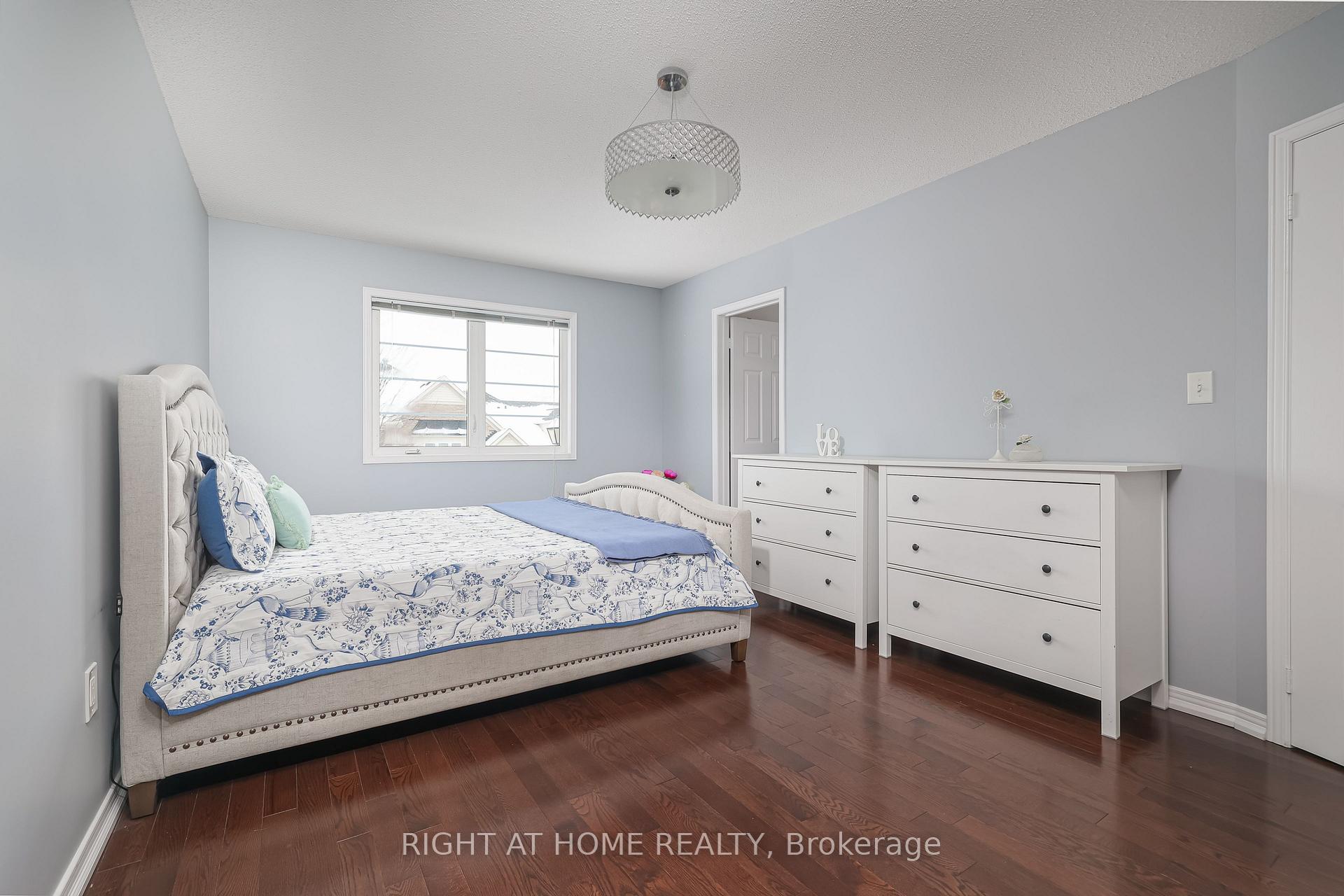 Photo 17 of Unit 35, 4241 Sarazen Drive, Burlington, Rose — HOMEH