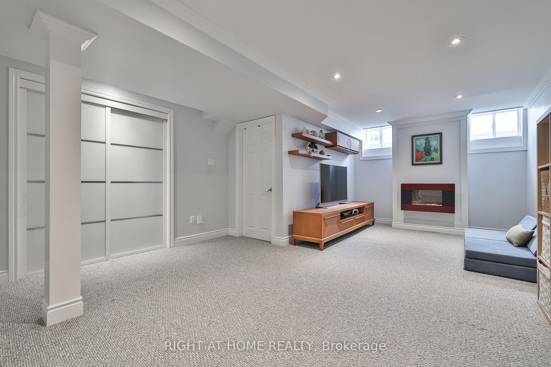 Photo 31 of Unit 35, 4241 Sarazen Drive, Burlington, Rose — HOMEH