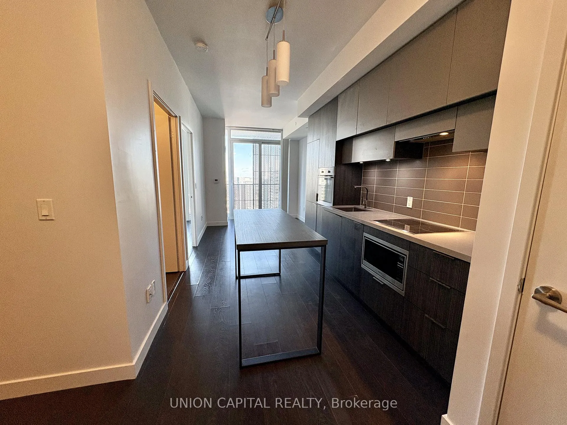 Photo 2 of Unit 3109, 8 Eglinton Avenue E, Toronto, Mount Pleasant West — HOMEH