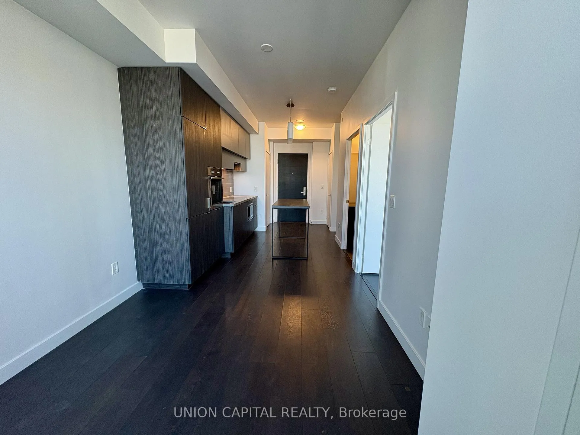 Photo 5 of Unit 3109, 8 Eglinton Avenue E, Toronto, Mount Pleasant West — HOMEH