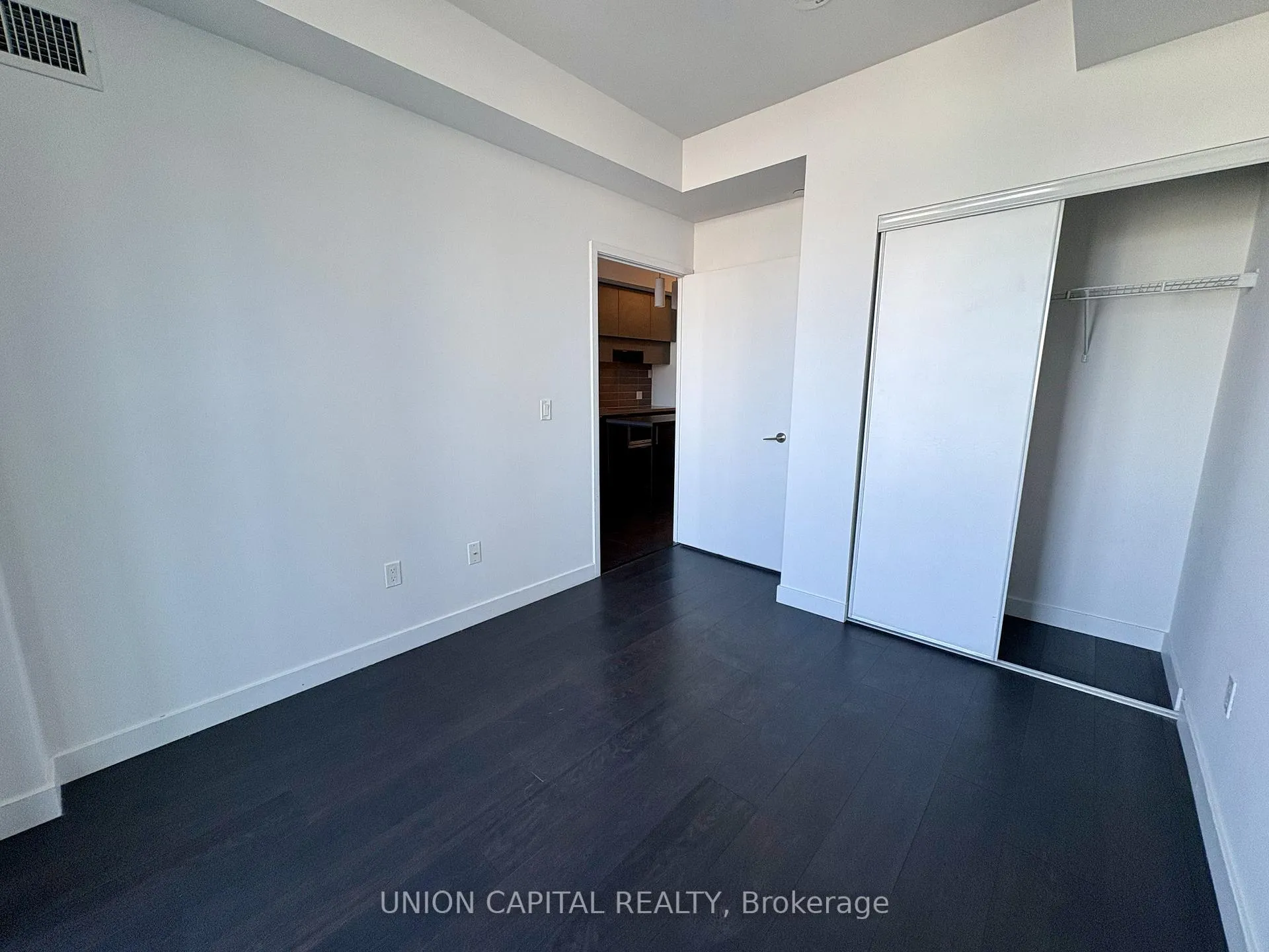 Photo 8 of Unit 3109, 8 Eglinton Avenue E, Toronto, Mount Pleasant West — HOMEH