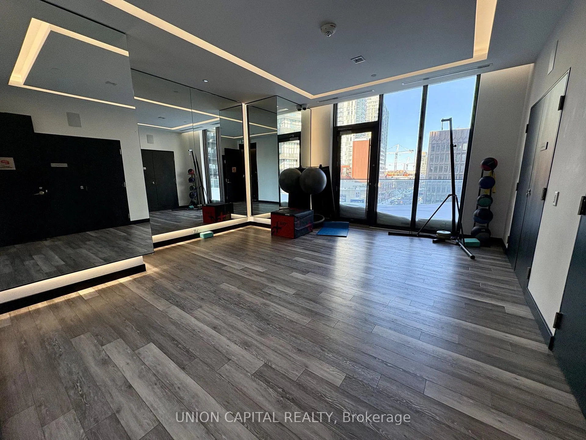 Photo 17 of Unit 3109, 8 Eglinton Avenue E, Toronto, Mount Pleasant West — HOMEH