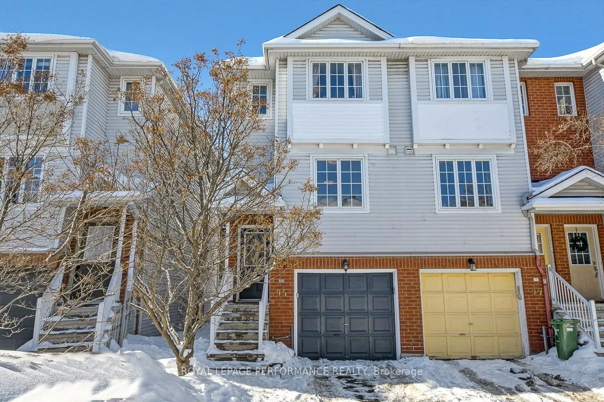 Photo 1 of 95 Manhattan Crescent, Ottawa, Central Park — HOMEH