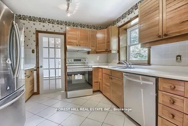Photo 11 of 73 Riverside Boulevard, Vaughan, Uplands — HOMEH