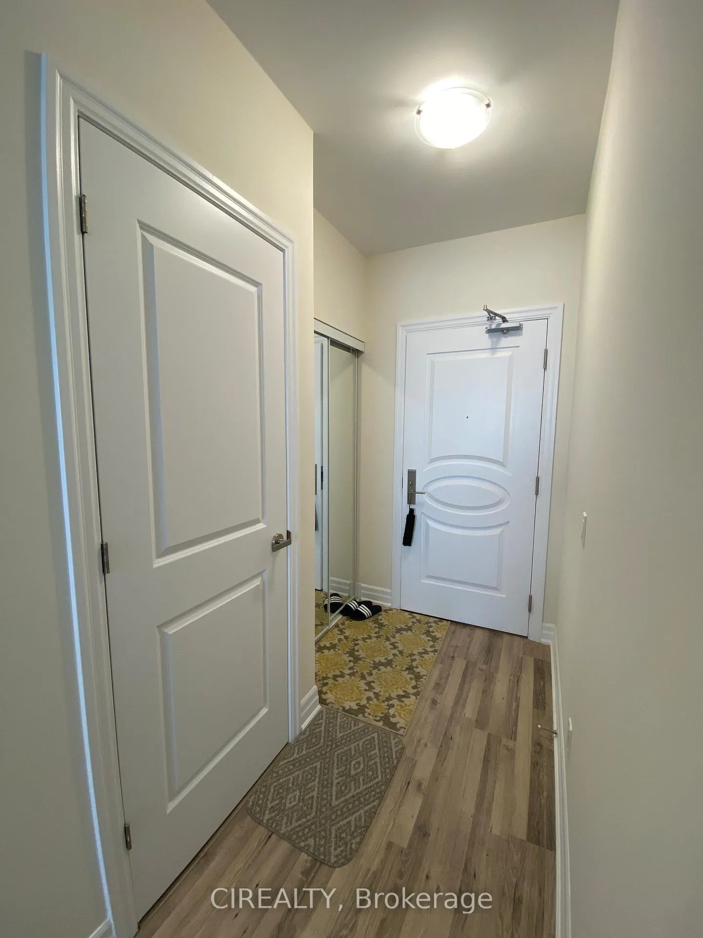 Photo 3 of Unit 707, 9085 Jane Street, Vaughan, Concord — HOMEH