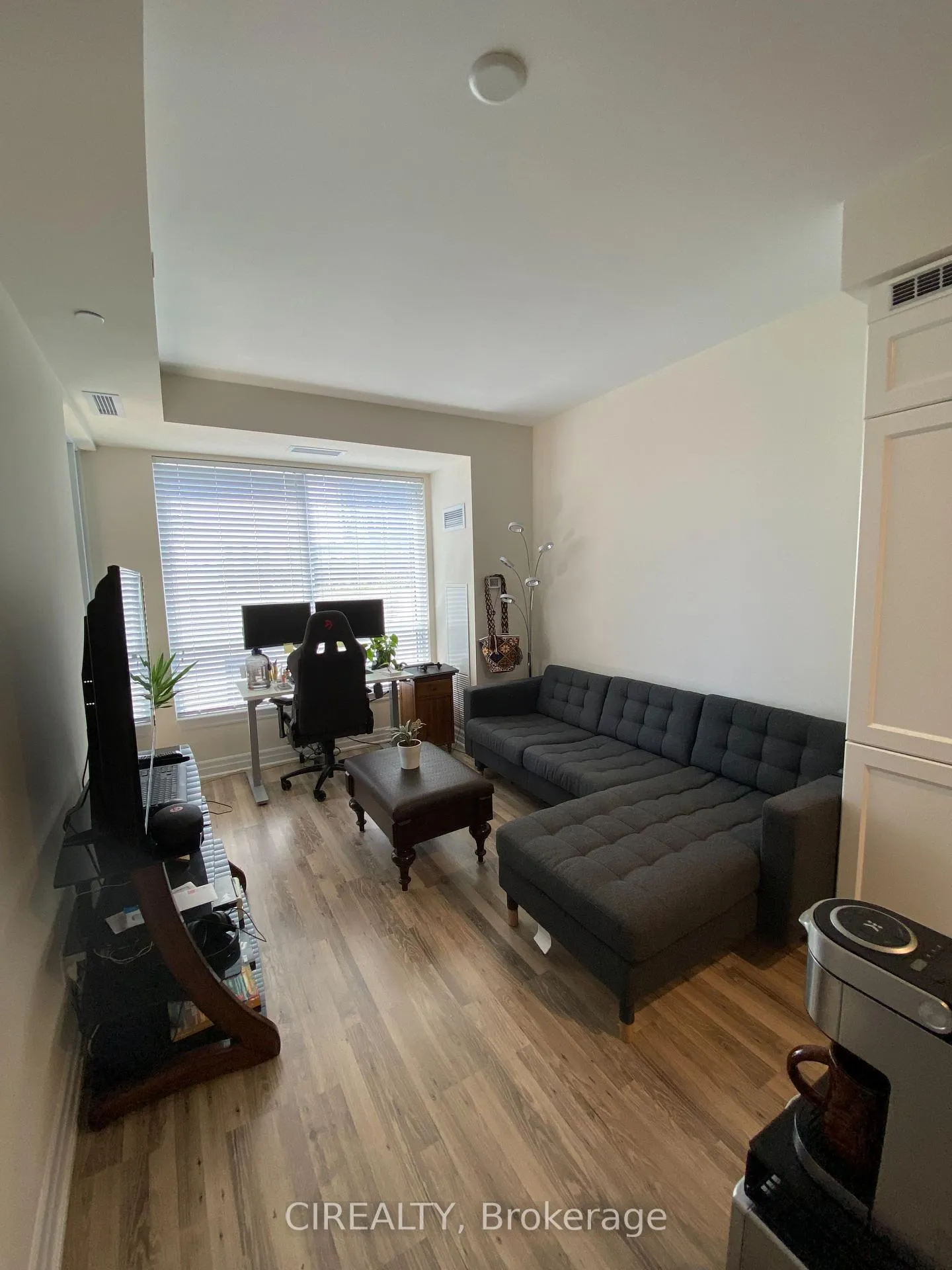 Photo 8 of Unit 707, 9085 Jane Street, Vaughan, Concord — HOMEH
