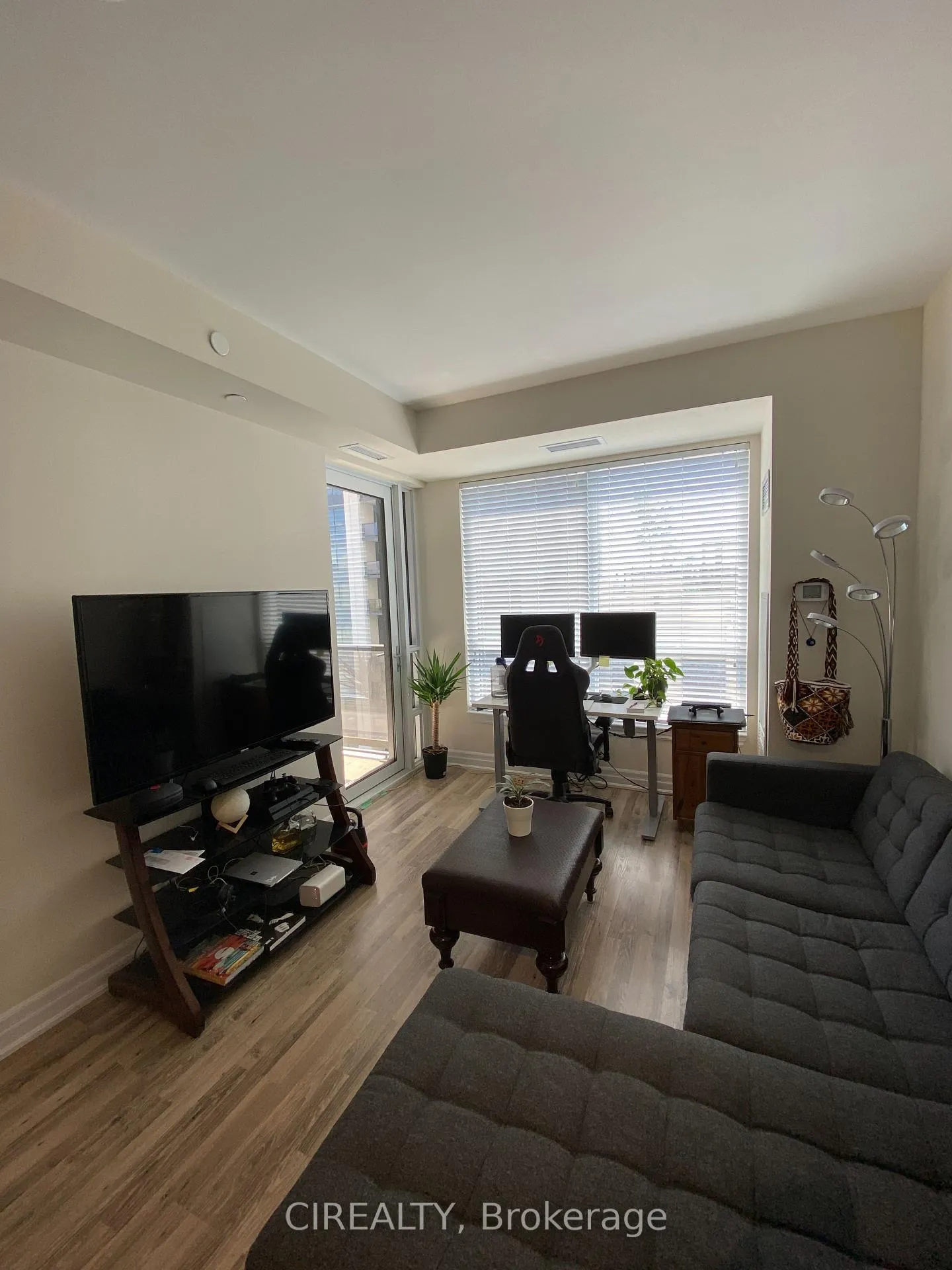 Photo 9 of Unit 707, 9085 Jane Street, Vaughan, Concord — HOMEH