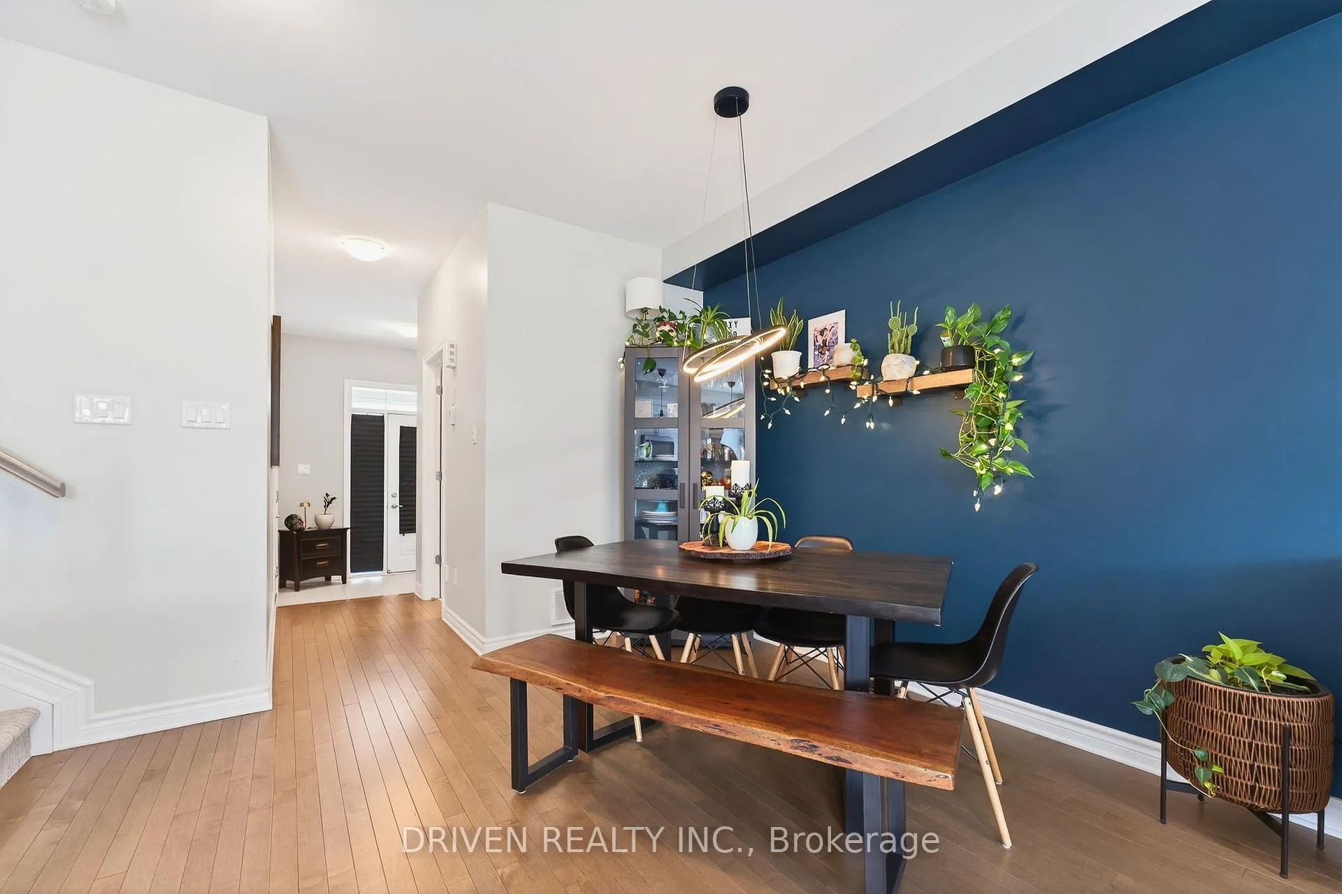 Photo 3 of 367 Mountain Sorrel Way, Ottawa, Avalon West — HOMEH
