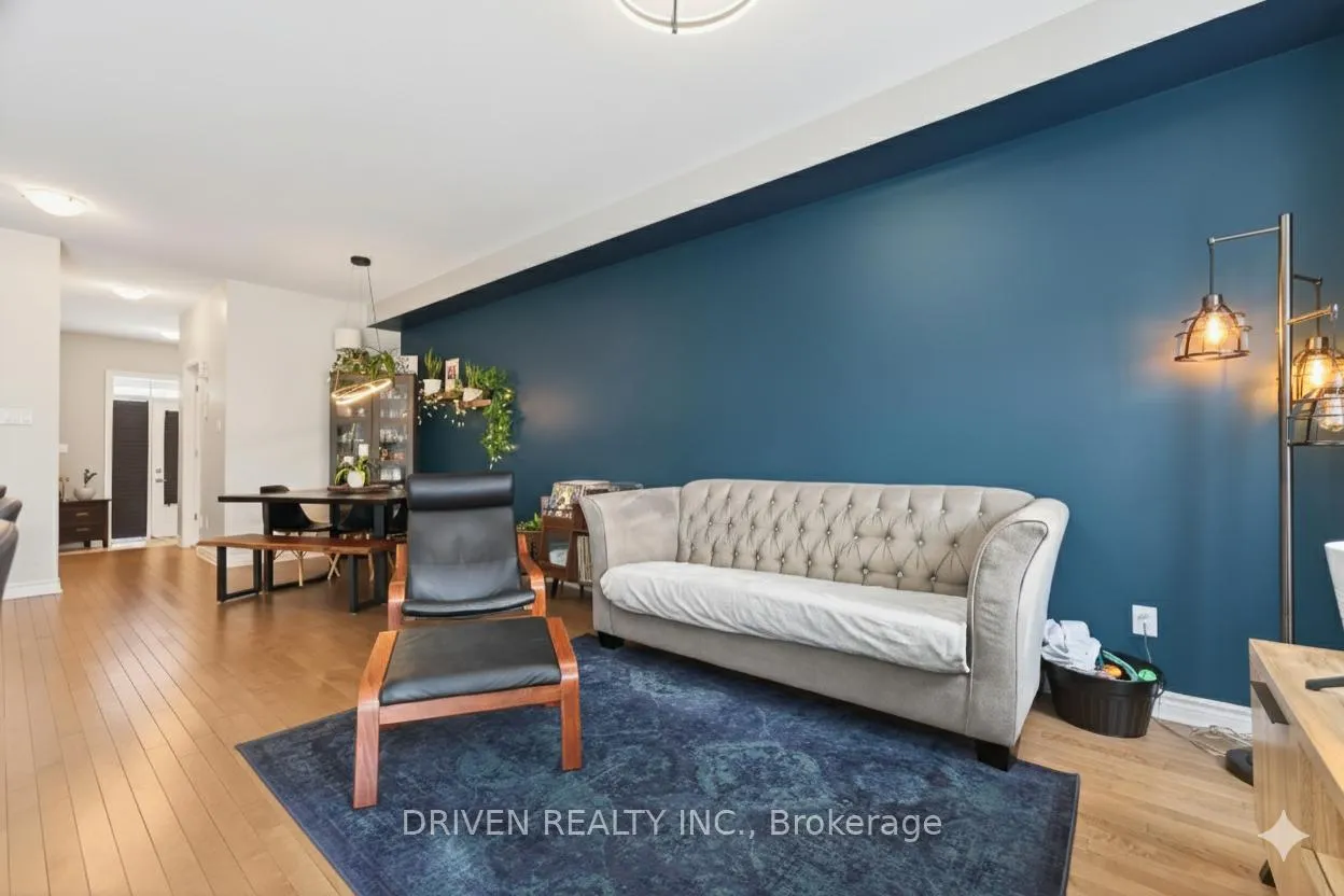 Photo 6 of 367 Mountain Sorrel Way, Ottawa, Avalon West — HOMEH