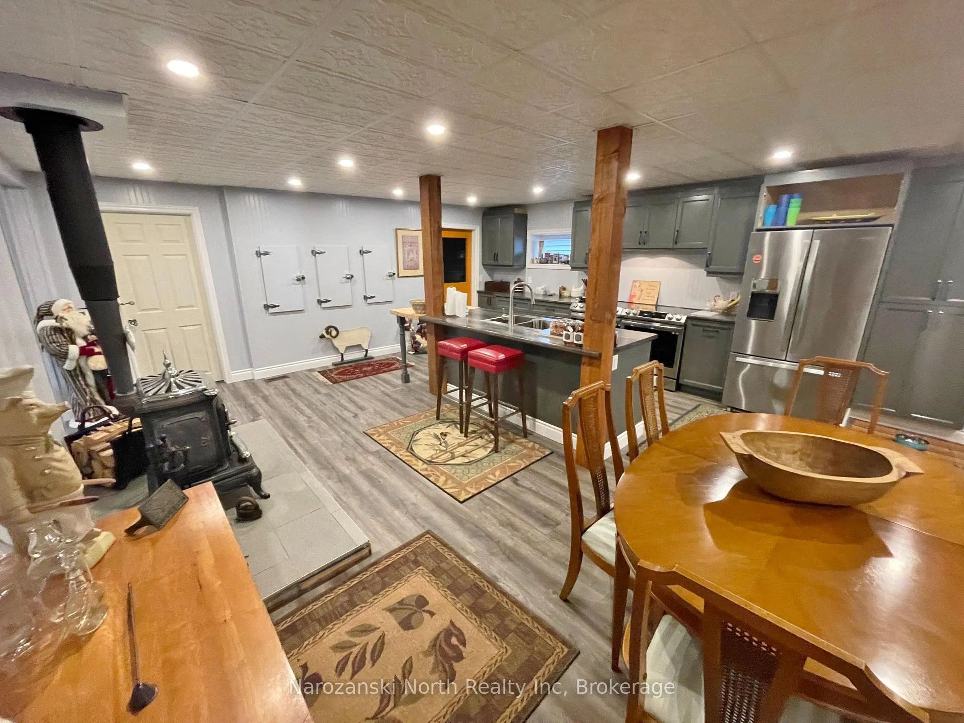 Photo 12 of 25 Pine Ridge Road, French River — HOMEH