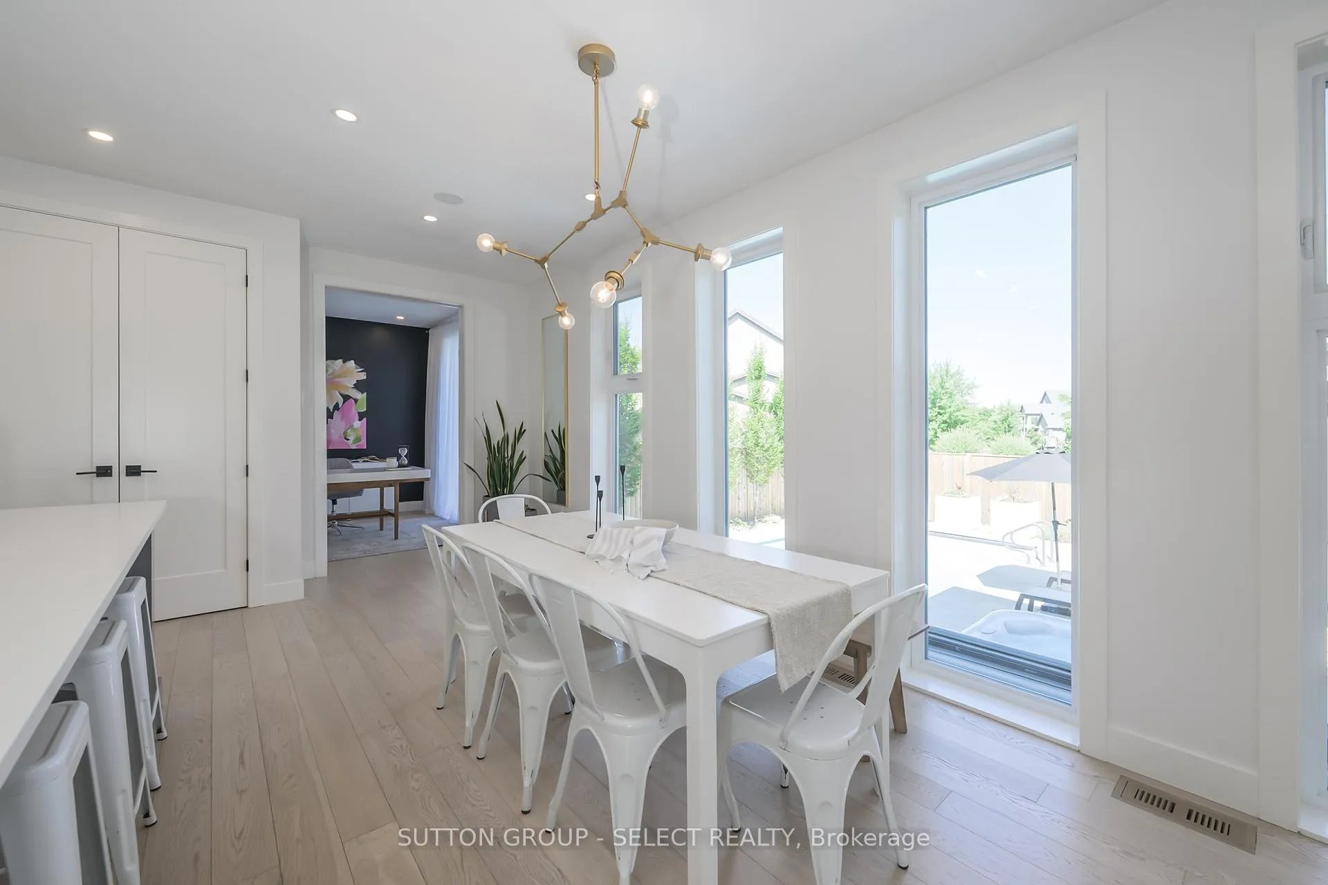 Photo 14 of 7 Valleyview Crescent, Middlesex Centre, Komoka — HOMEH