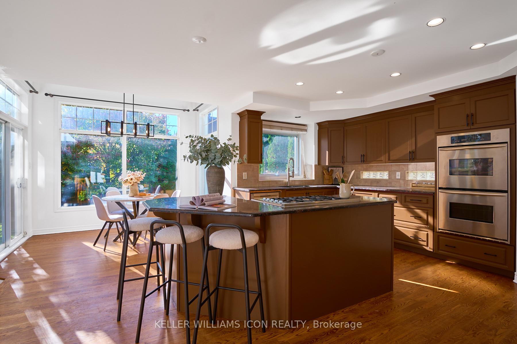 Photo 8 of 10 Pondhollow Way, Ottawa, Barrhaven - Stonebridge — HOMEH