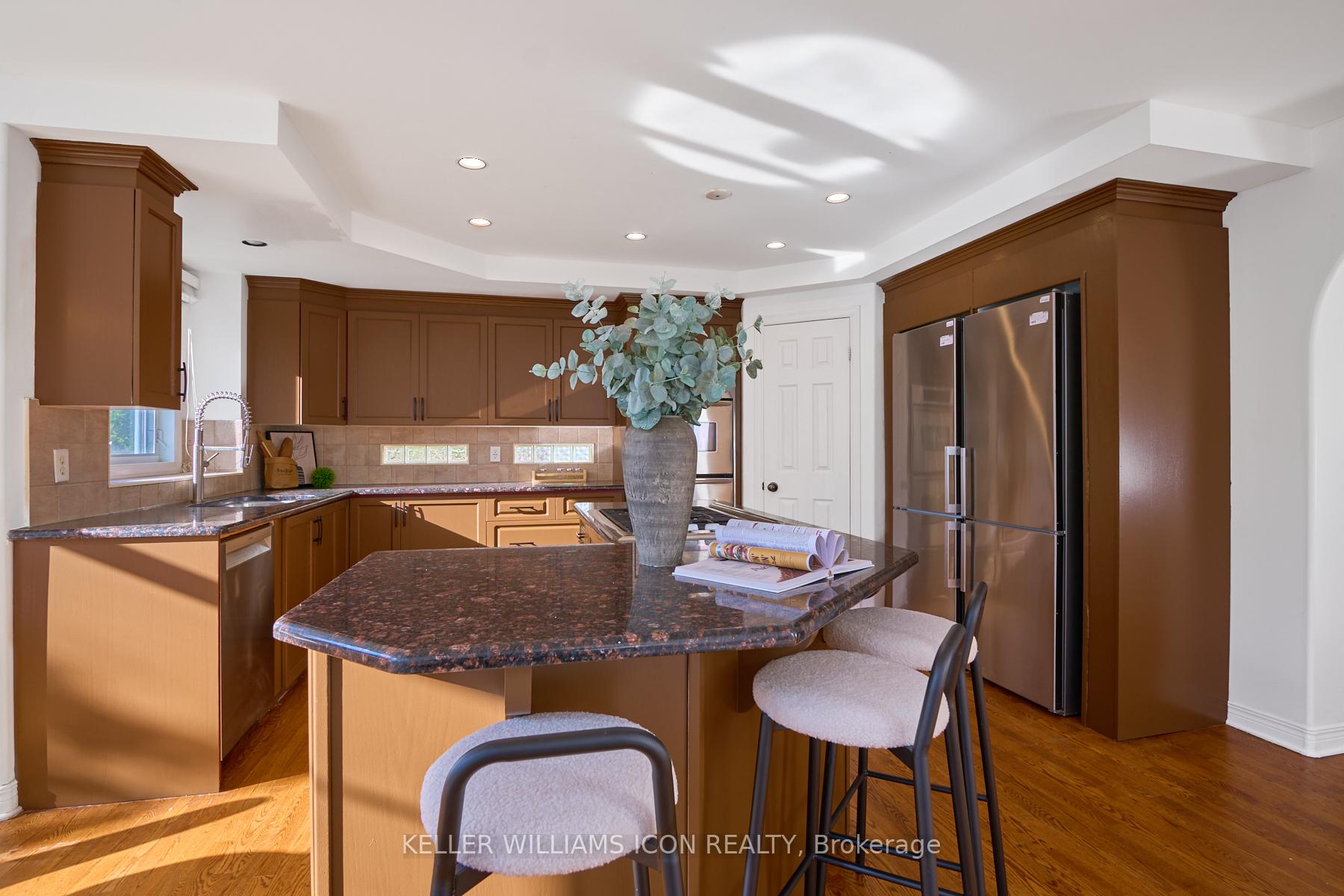 Photo 14 of 10 Pondhollow Way, Ottawa, Barrhaven - Stonebridge — HOMEH