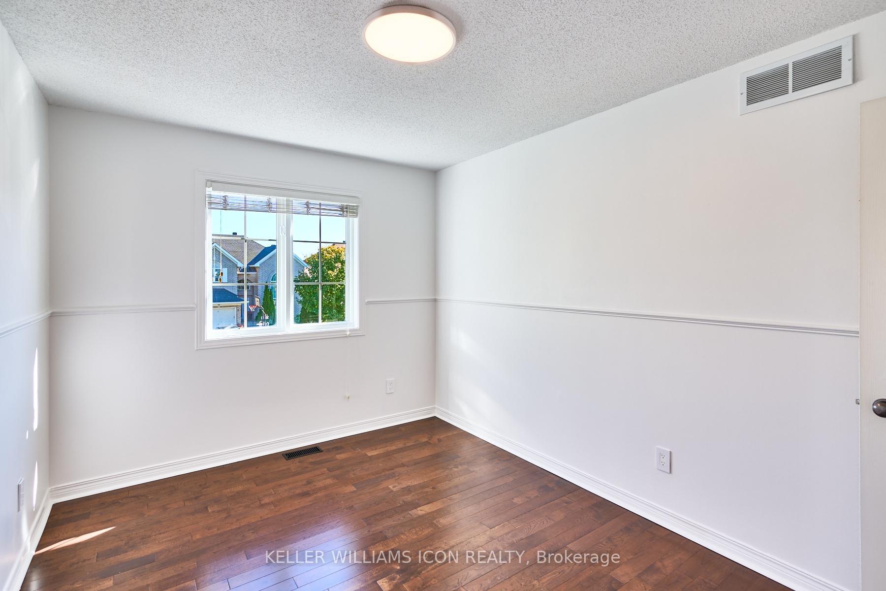 Photo 38 of 10 Pondhollow Way, Ottawa, Barrhaven - Stonebridge — HOMEH