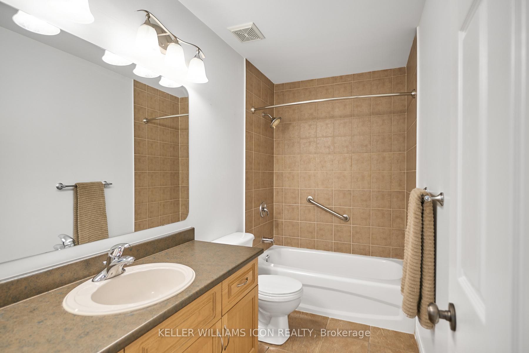 Photo 43 of 10 Pondhollow Way, Ottawa, Barrhaven - Stonebridge — HOMEH